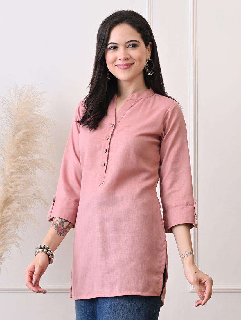 women solid three quarter sleeve straight kurti