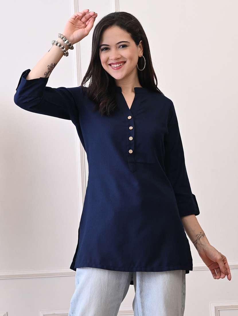women solid three quarter sleeve straight kurti