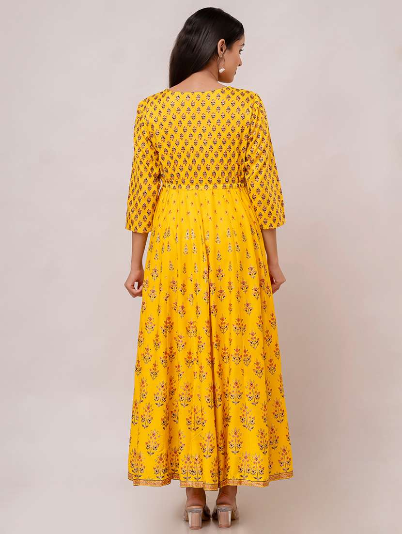 women printed three quarter sleeve ethnic dress - 22079892 -  Standard Image - 3