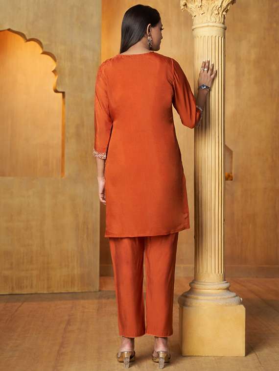 women three quarter sleeve ethnic co-ord set - 22079896 - Standard Image - 3