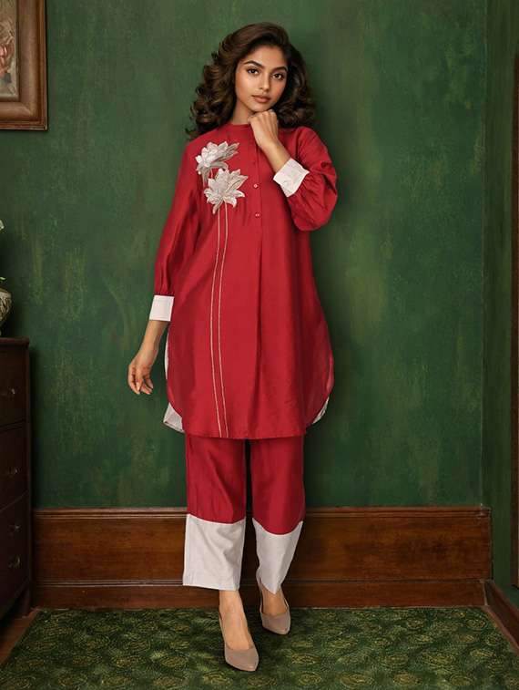 women three quarter sleeve ethnic co-ord set - 22079913 - Zoom Image - 0