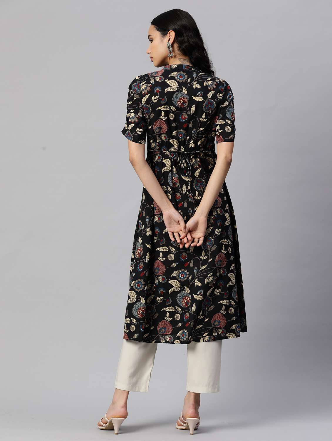women floral printed short sleeve a-line kurta - 22080566 - Standard Image - 3