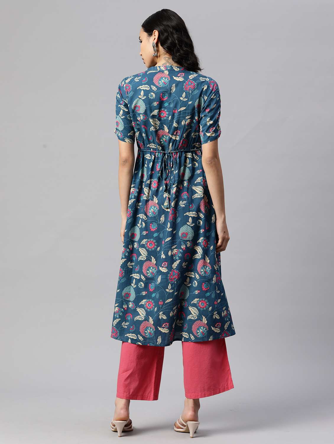 women floral printed short sleeve a-line kurta - 22080567 - Standard Image - 3