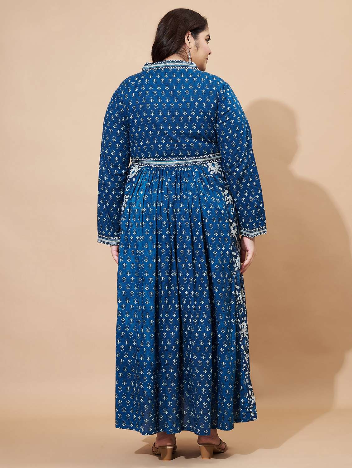women printed long sleeve flared kurta - 22080569 - Standard Image - 3