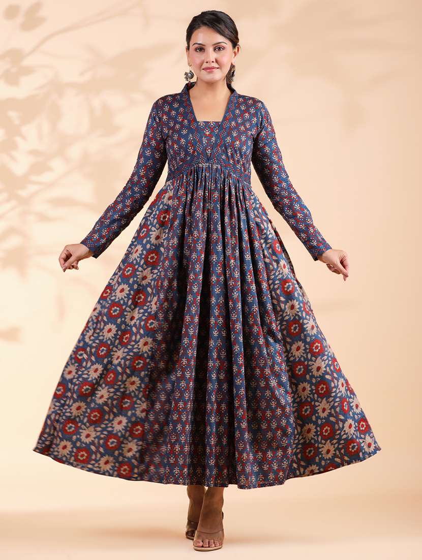 women printed long sleeve flared kurta - 22080572 - Zoom Image - 0