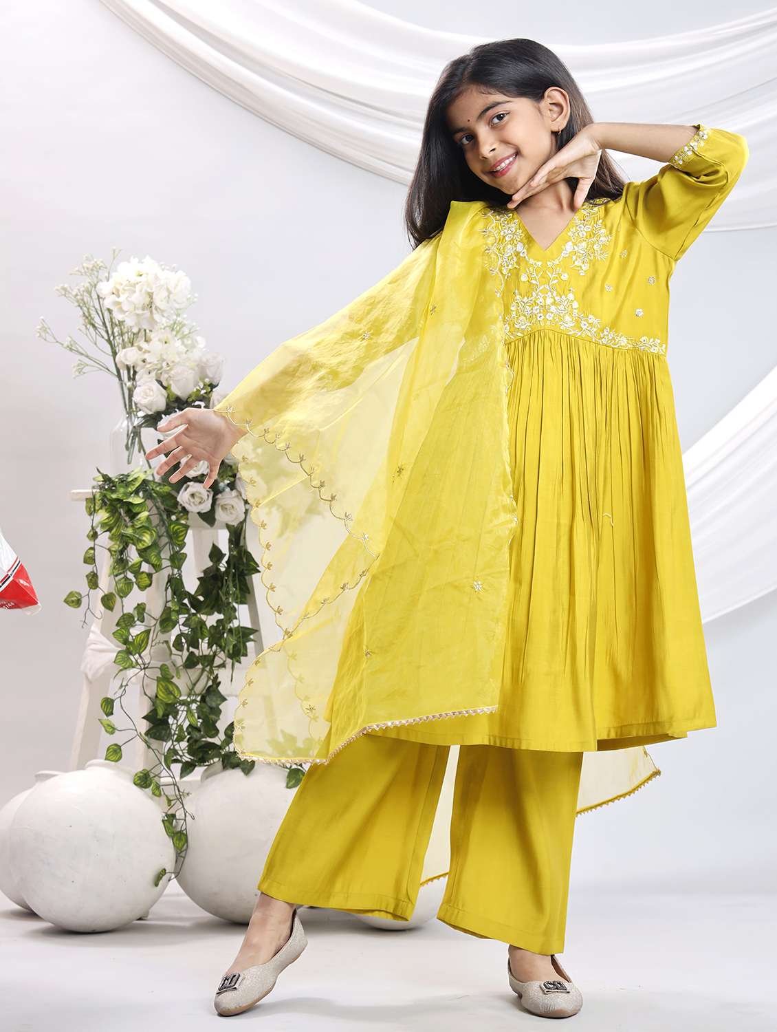 white silk blend suit set