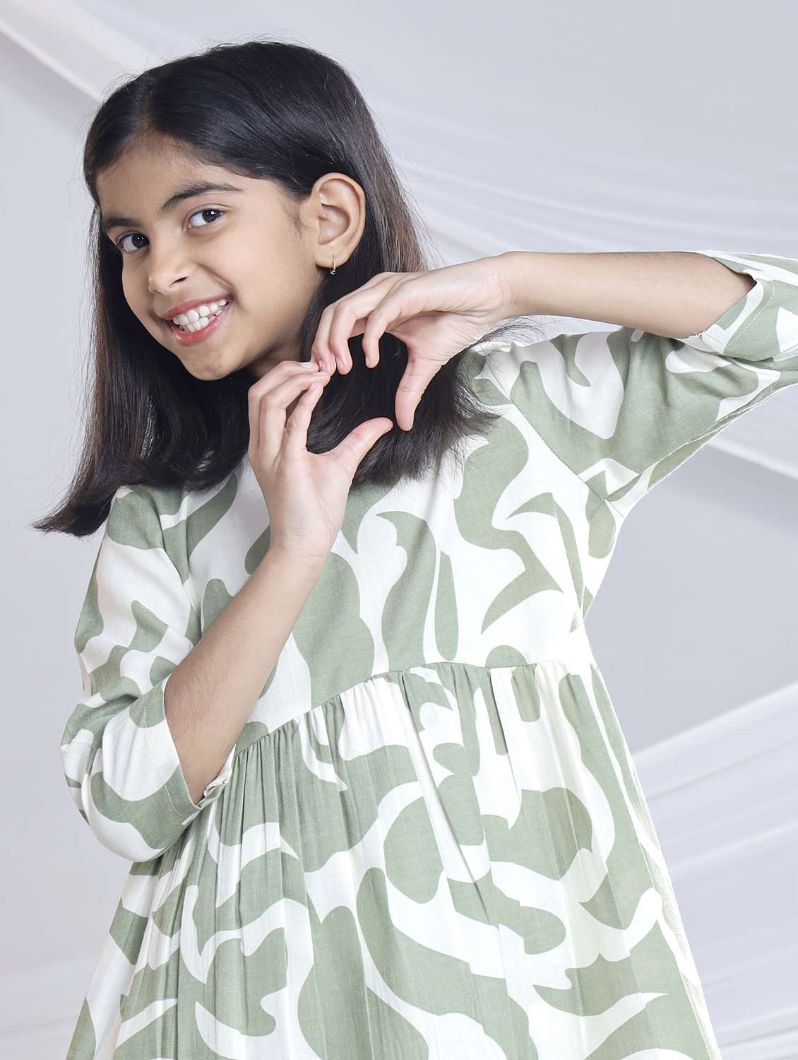 girls printed three quarter sleeve kurta and palazzo set  - 22080663 -  Standard Image - 5