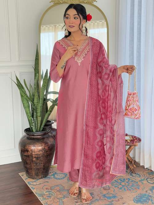women embroidered three quarter sleeve kurta pant with dupatta set - 22080924 - Standard Image - 0