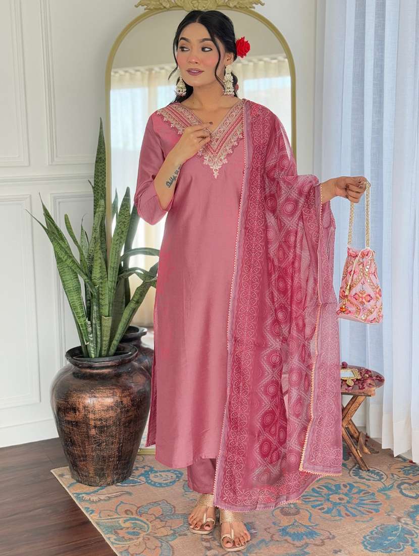 women embroidered three quarter sleeve kurta pant with dupatta set - 22080924 - Zoom Image - 0