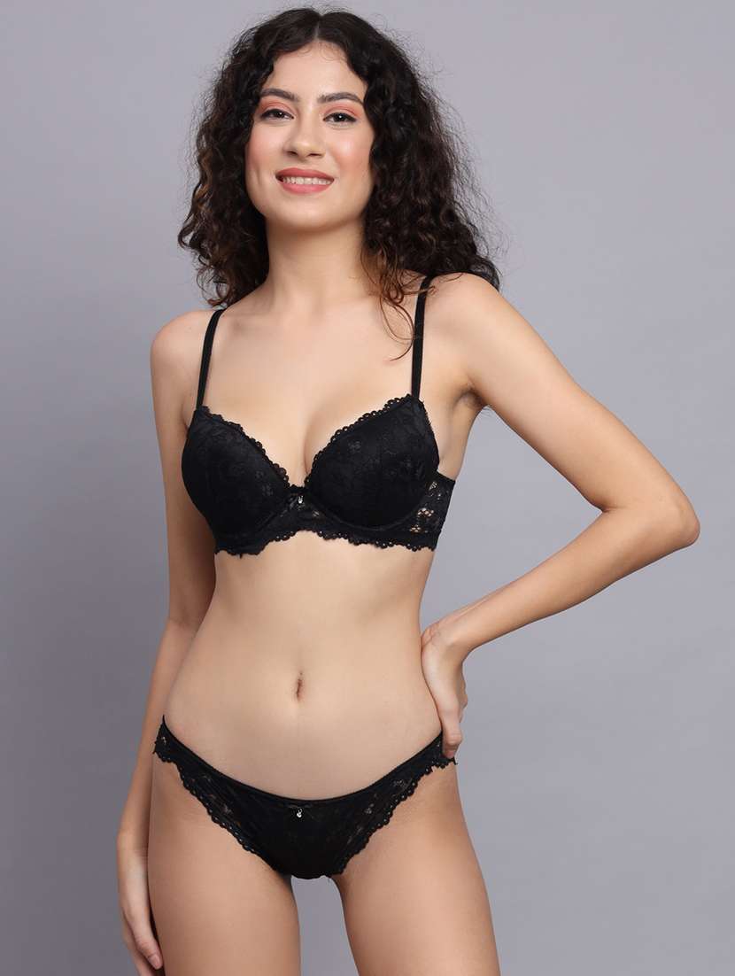 women solid lace bra and panty set