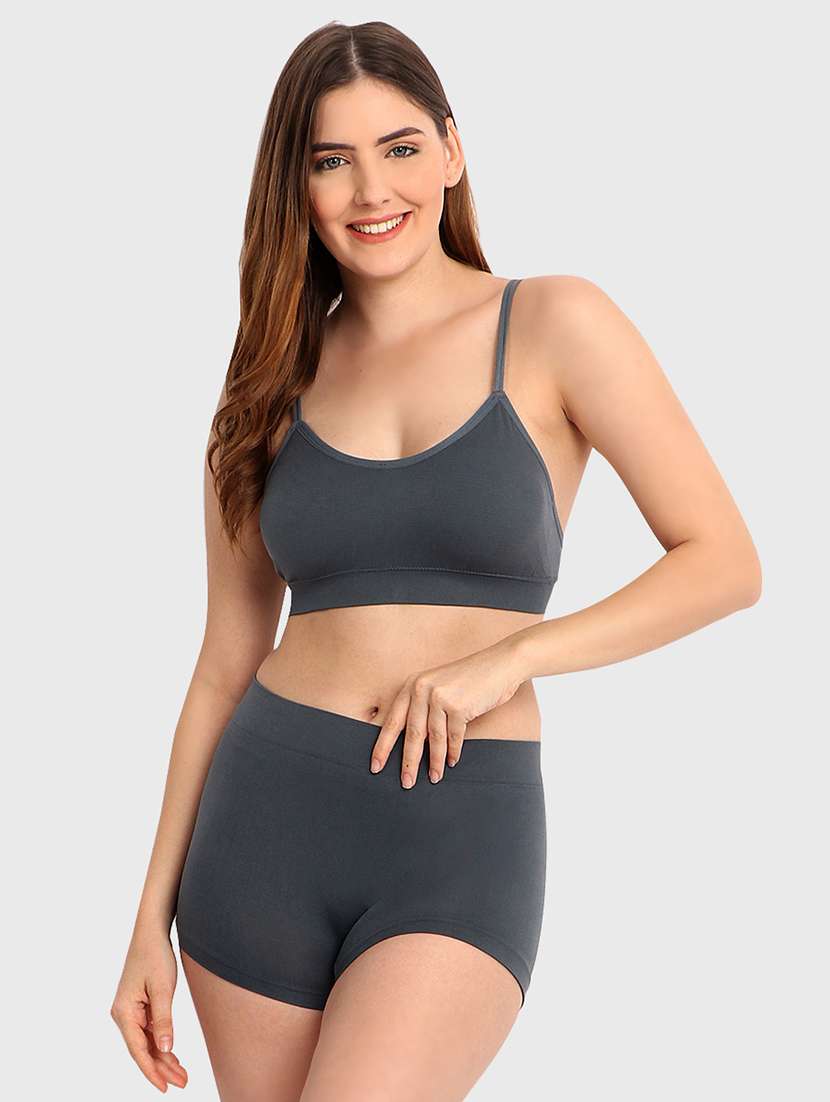 women solid bra and boy shorts set