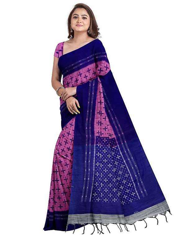 women self design handloom saree with blouse