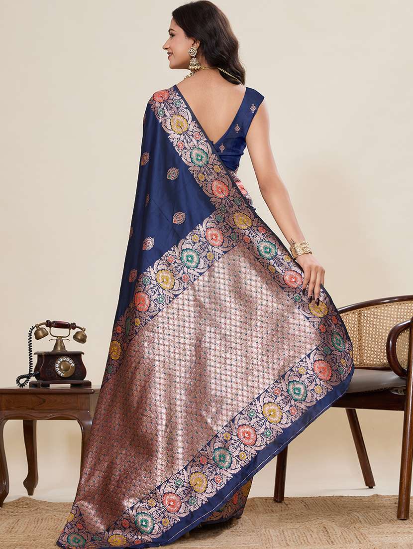 women self design banarasi saree with blouse - 22082206 - Standard Image - 3