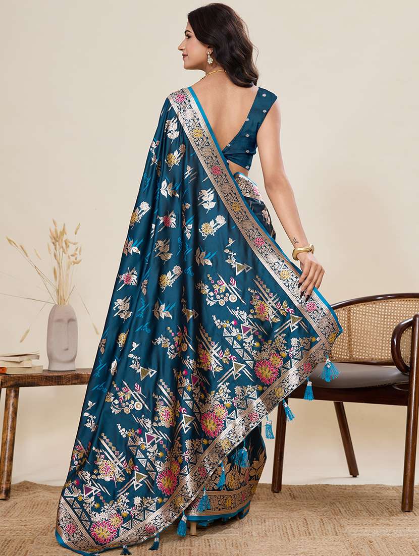 women self design banarasi saree with blouse - 22082217 - Standard Image - 3