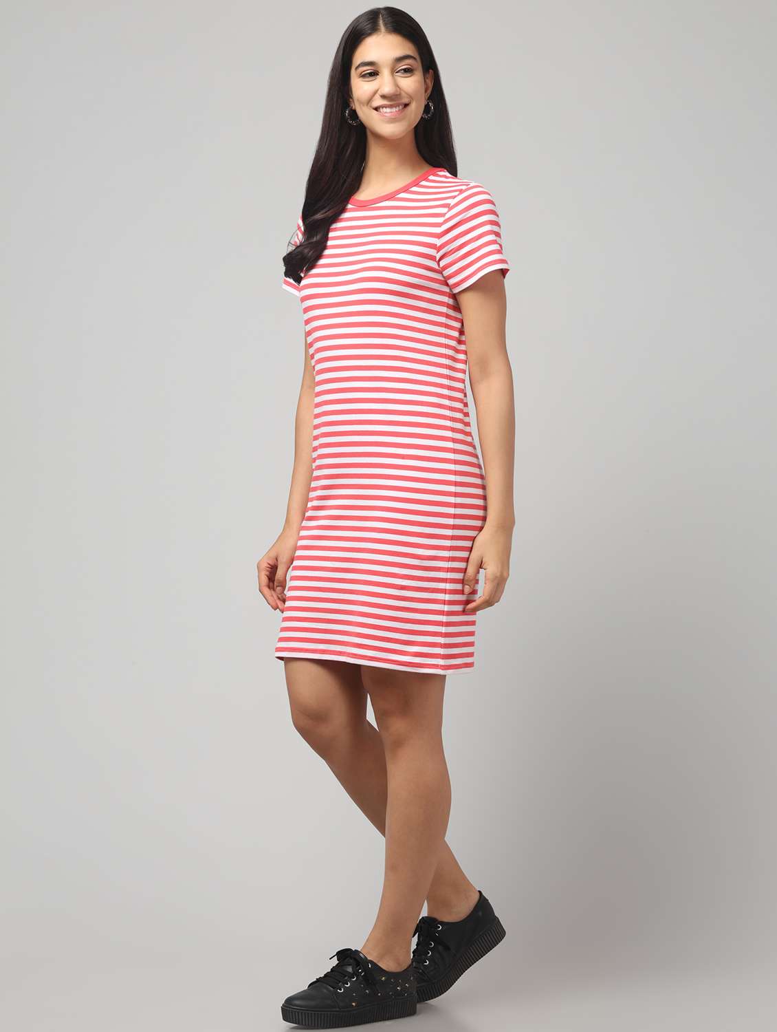 women striped short sleeve t-shirt dress - 22082227 -  Standard Image - 3