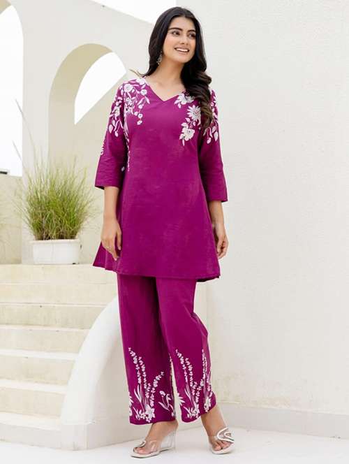 women three quarter sleeve ethnic co-ord set - 22082471 -  Standard Image - 0
