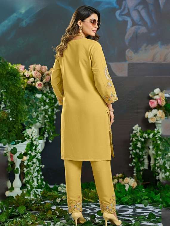 women solid three quarter sleeve kurta pant set - 22082477 - Standard Image - 3