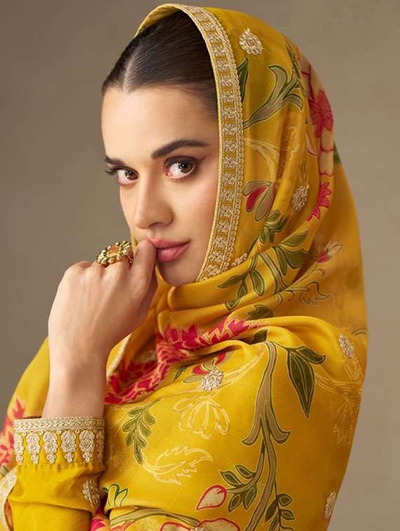 women embroidered long sleeve anarkali kurta dupatta set - 22082482 - Standard Image - 3