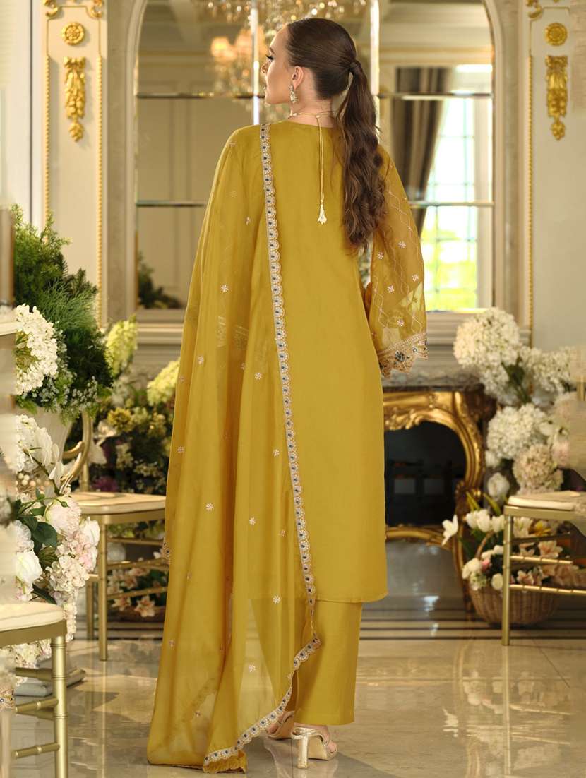 women embroidered long sleeve kurta pant with dupatta set - 22082501 - Standard Image - 3