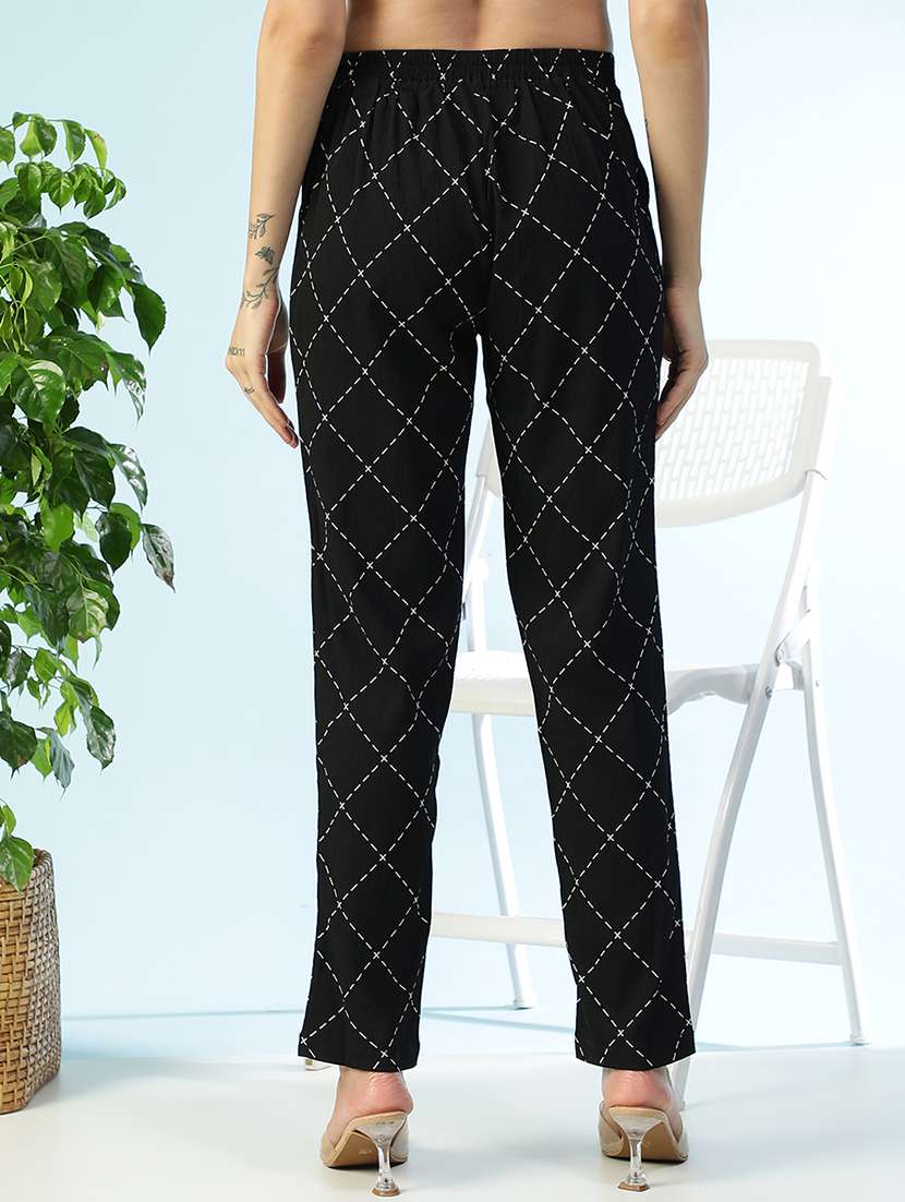 women printed high rise straight trouser - 22082564 - Standard Image - 3