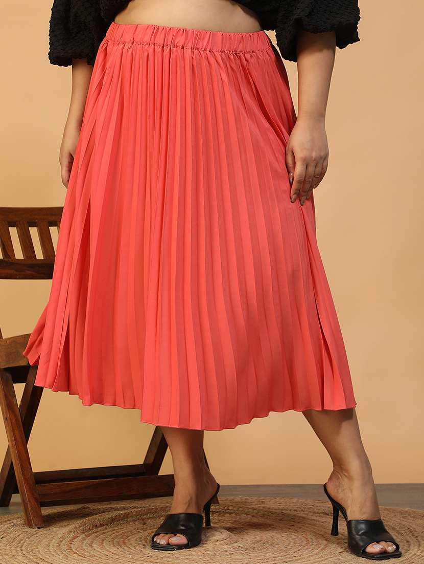 women plus size solid mid rise skirt