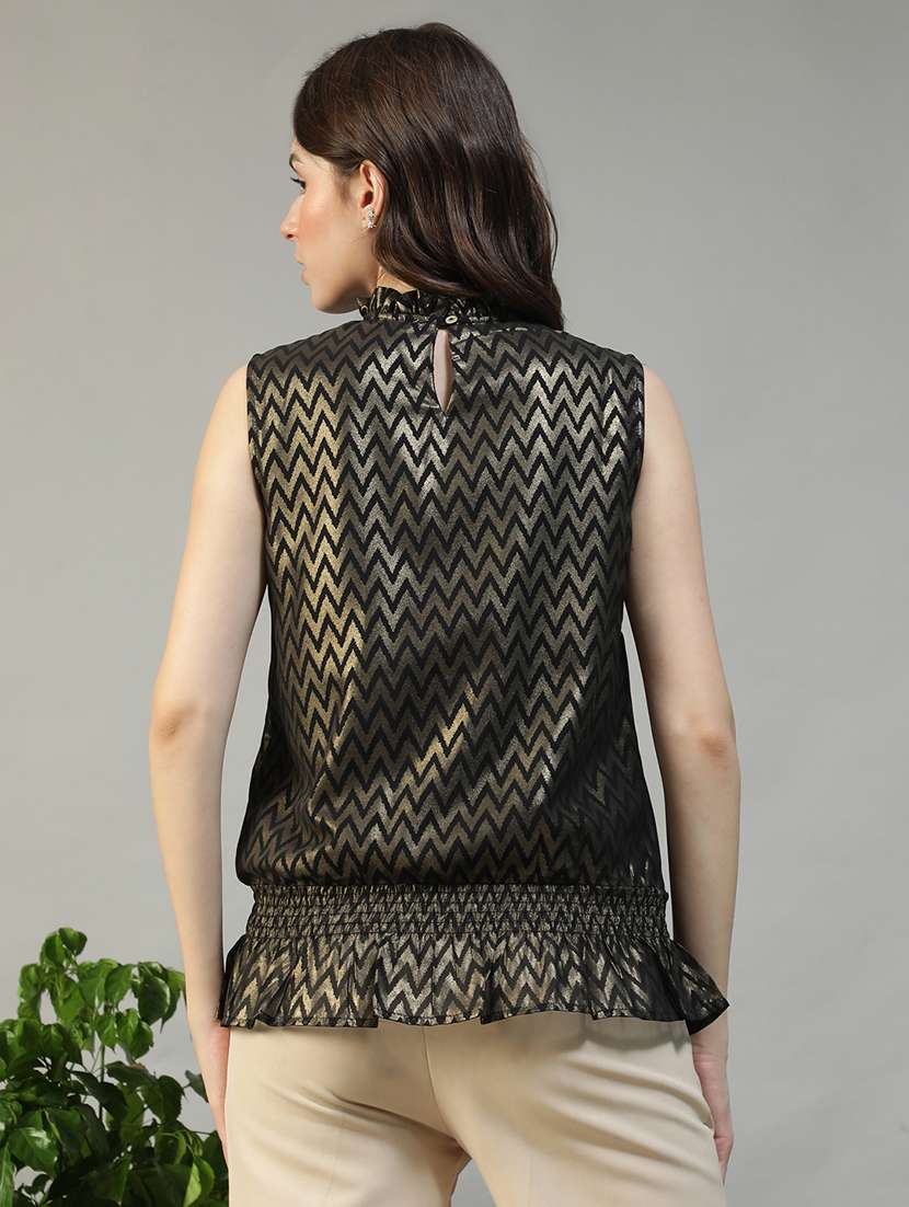women chevron print sleeveless mock neck top - 22082619 - Standard Image - 3