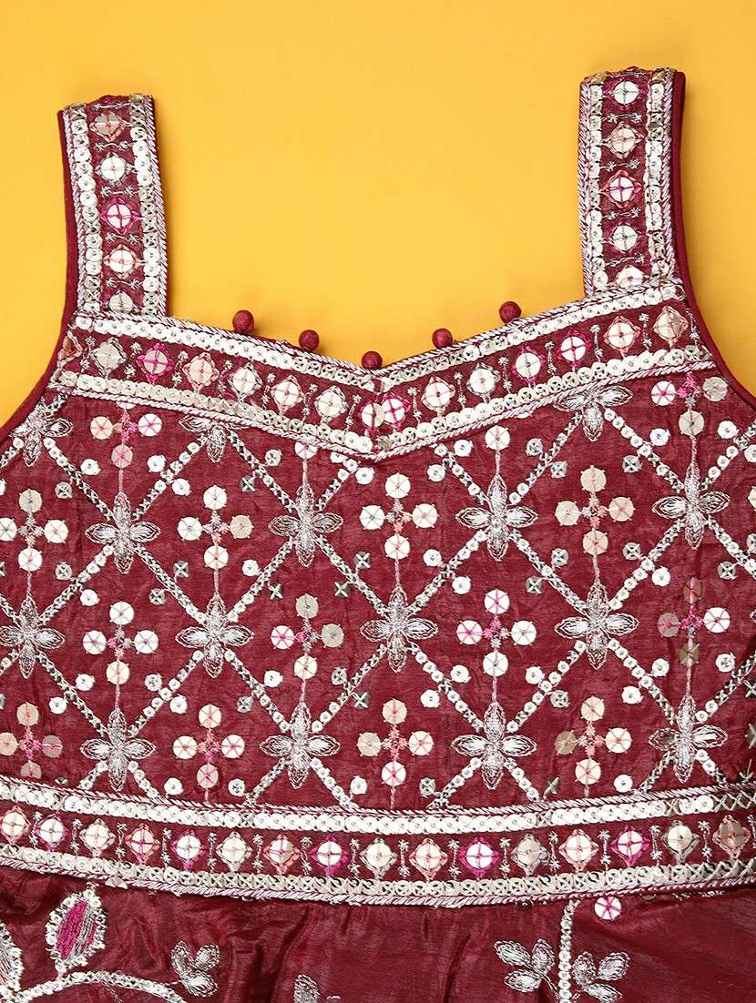 girls embroidered sleeveless kurta and salwar with dupatta - 22082953 -  Standard Image - 5