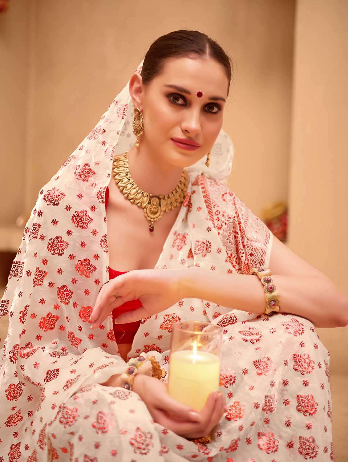 women printed casual wear saree with blouse - 22083009 -  Standard Image - 3