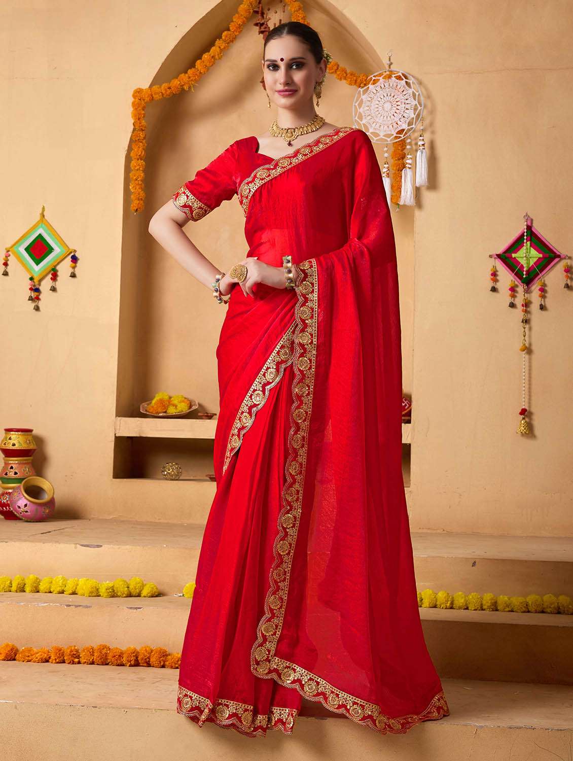 women solid with bordered saree with blouse - 22083016 - Zoom Image - 0