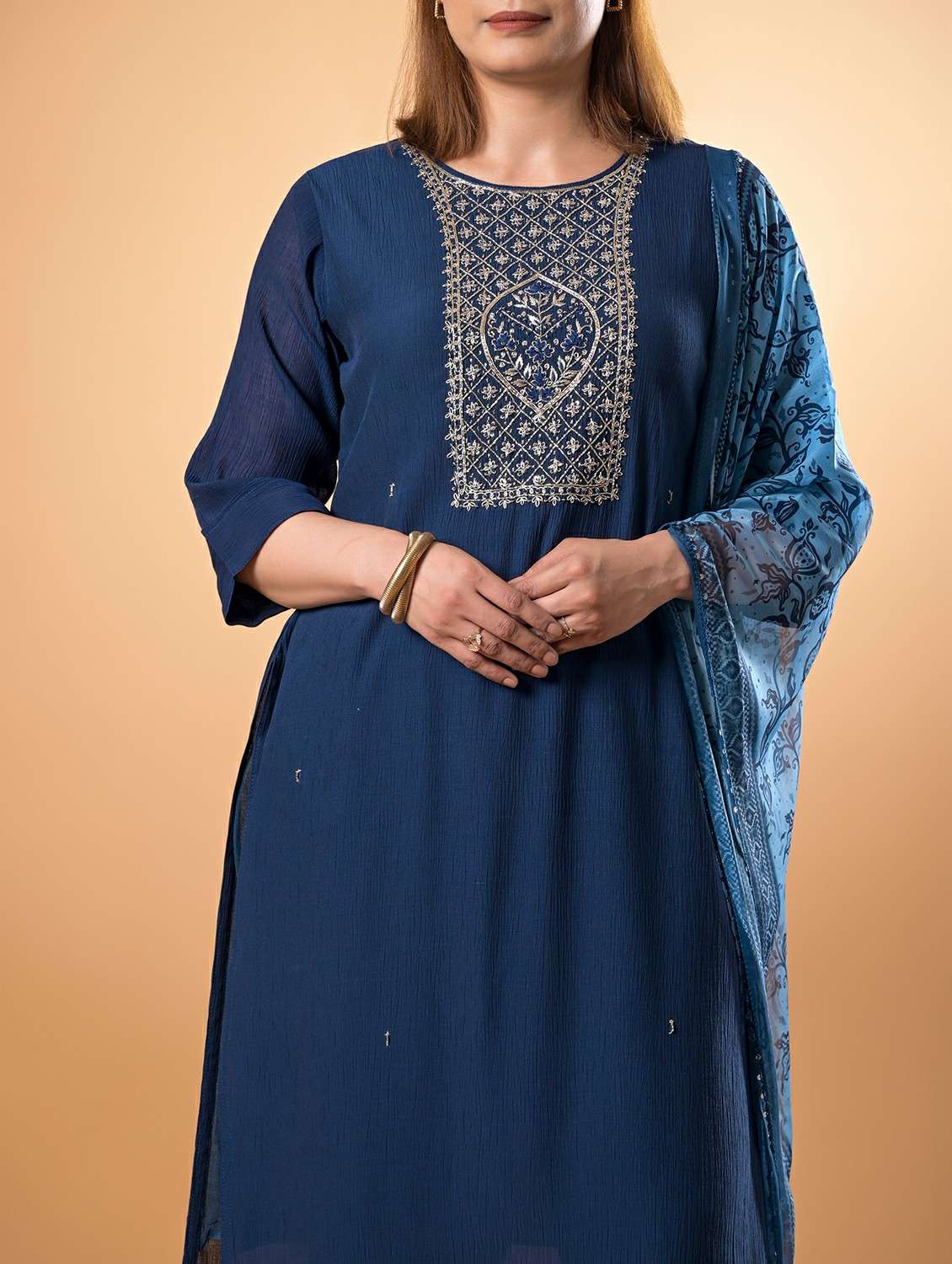 women embroidered three quarter sleeve kurta pant with dupatta set - 22083114 -  Standard Image - 5