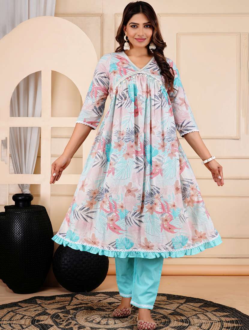 women floral three quarter sleeve kurta pant with dupatta set - 22083221 - Standard Image - 3