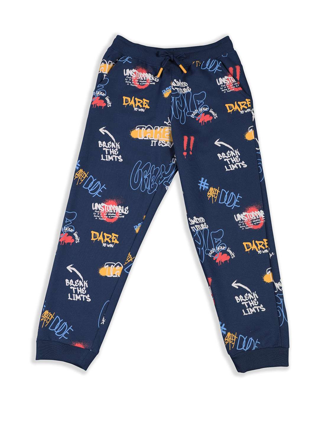 boys solid mid rise regular fit jogger