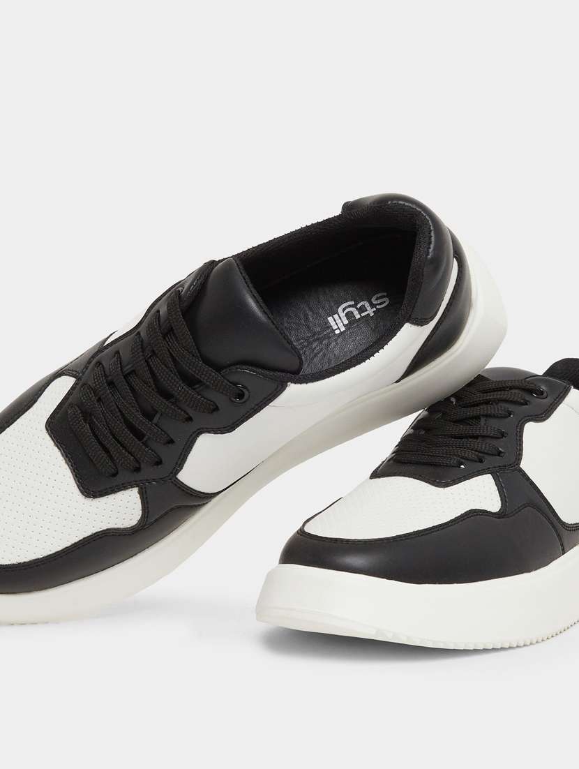 men color block lace up sneaker - 22083437 - Standard Image - 3