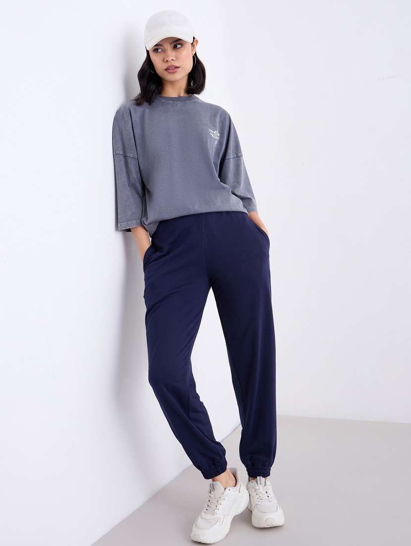 women solid mid rise relaxed fit jogger - 22083452 -  Standard Image - 3