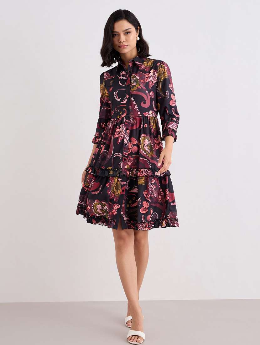 women printed collared three quarter sleeve tiered dress