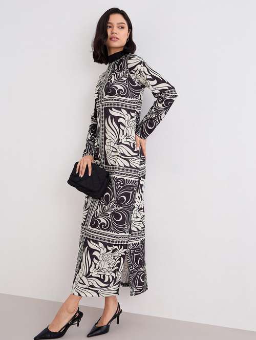 women printed mock neck long sleeve sheath  dress - 22083507 -  Standard Image - 0