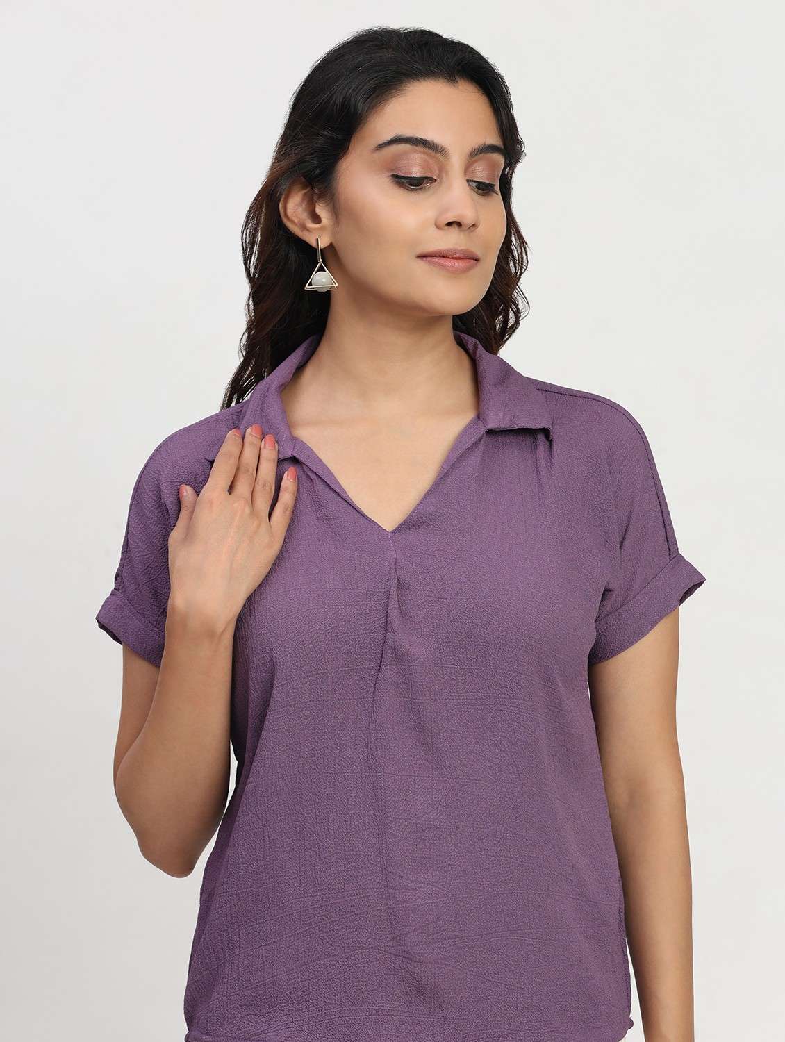 women solid short sleeve collared shirt top - 22083560 - Standard Image - 5