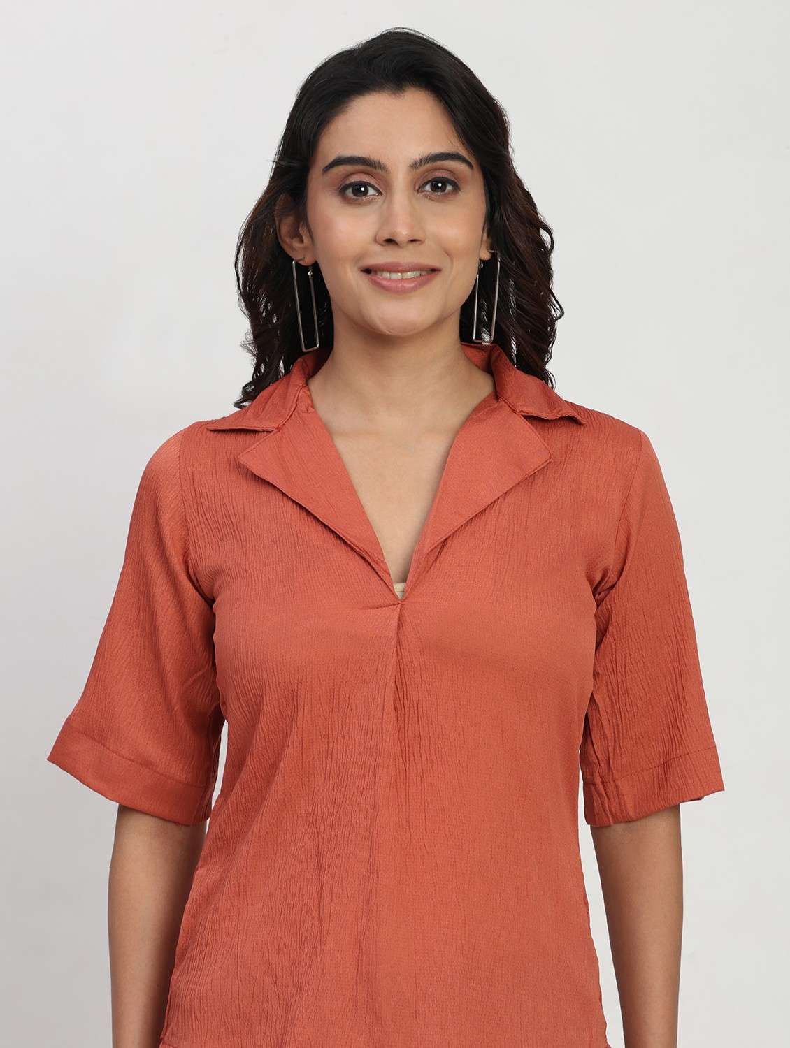 women solid short sleeve lapel collar shirt top - 22083573 - Standard Image - 5