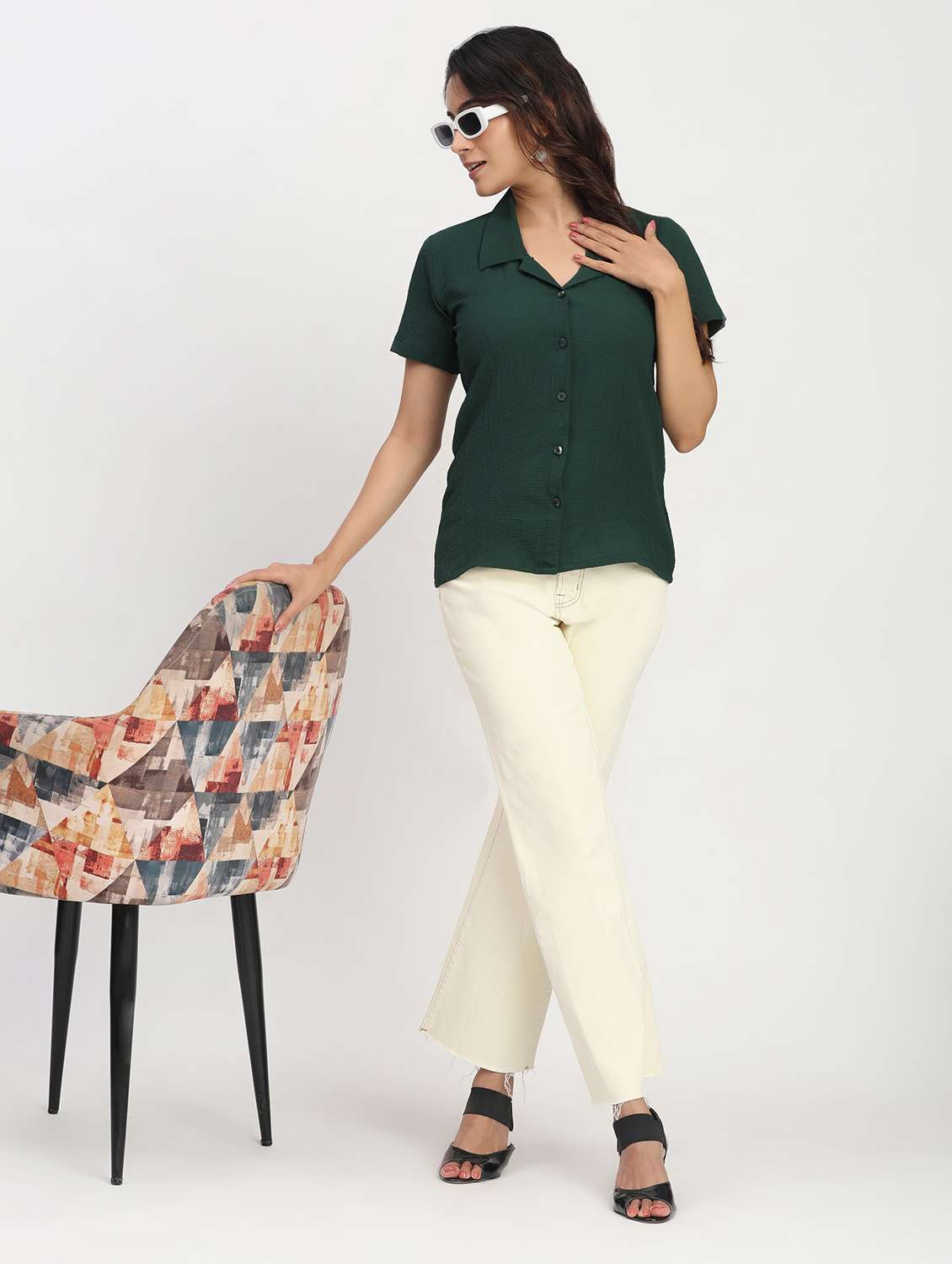 women solid short sleeve collared shirt - 22083593 - Standard Image - 5