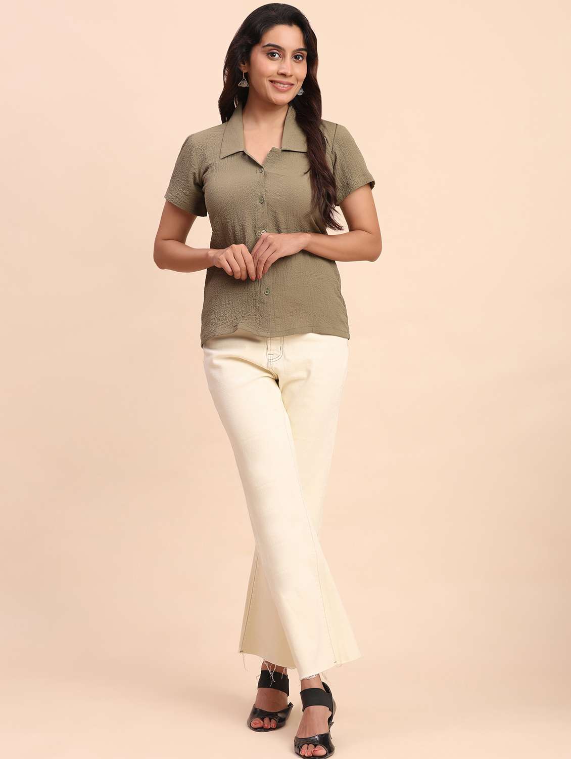 women solid short sleeve collared shirt - 22083596 - Standard Image - 5