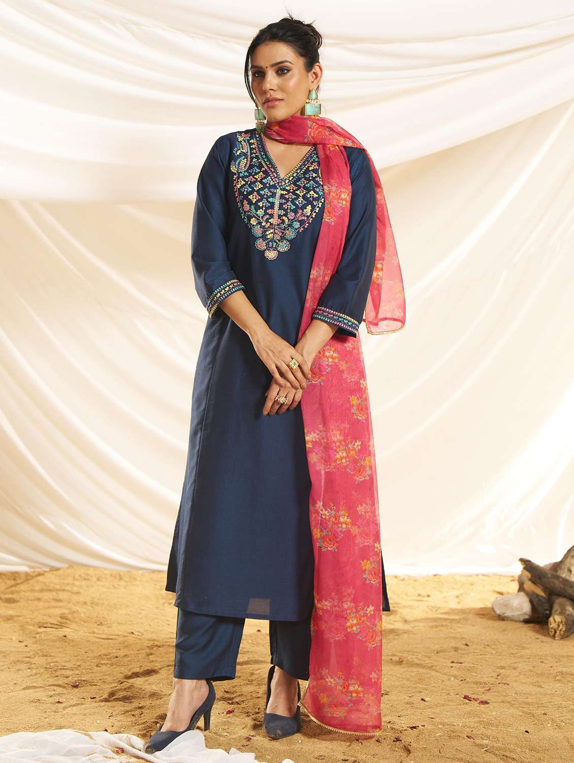 women embroidered three quarter sleeve kurta pant with dupatta set