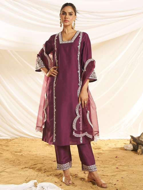 women embroidered three quarter sleeve kurta pant with dupatta set - 22083641 -  Standard Image - 0