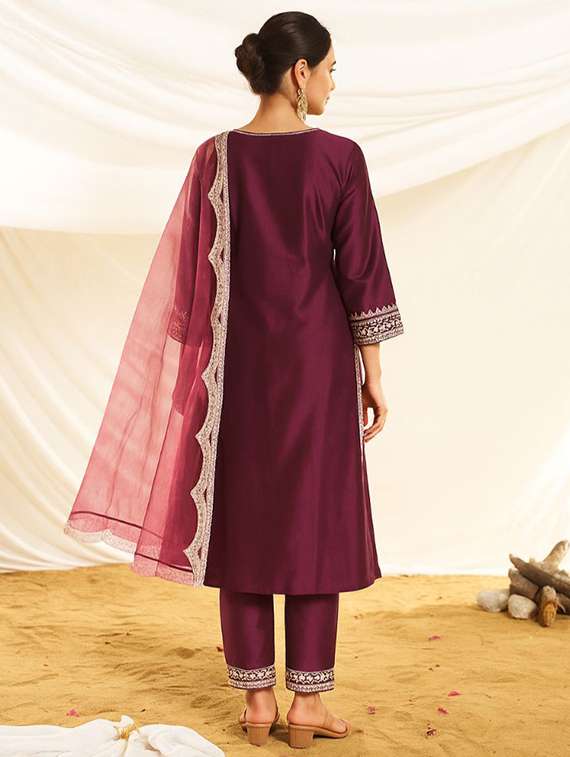 women embroidered three quarter sleeve kurta pant with dupatta set - 22083641 -  Standard Image - 3