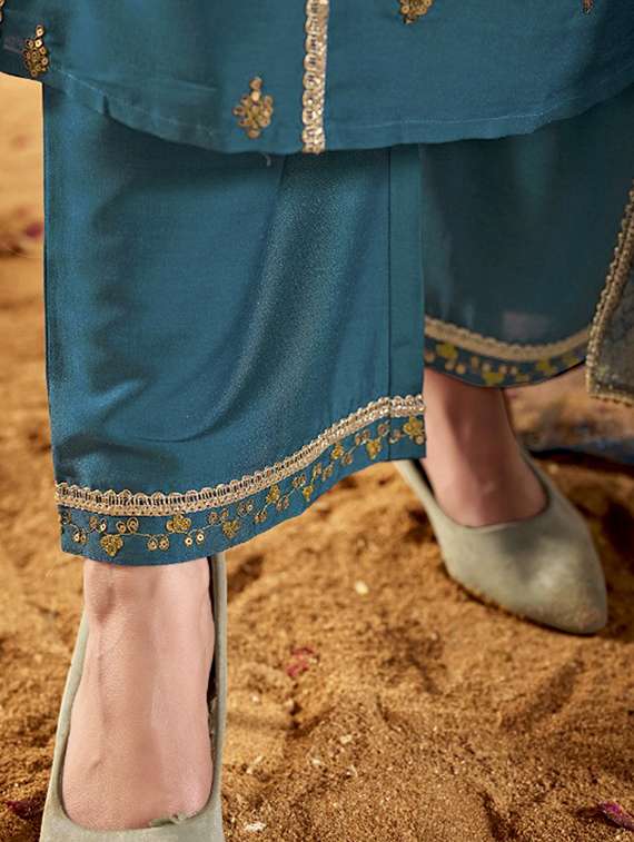 women embroidered three quarter sleeve kurta pant with dupatta set - 22083643 -  Standard Image - 5