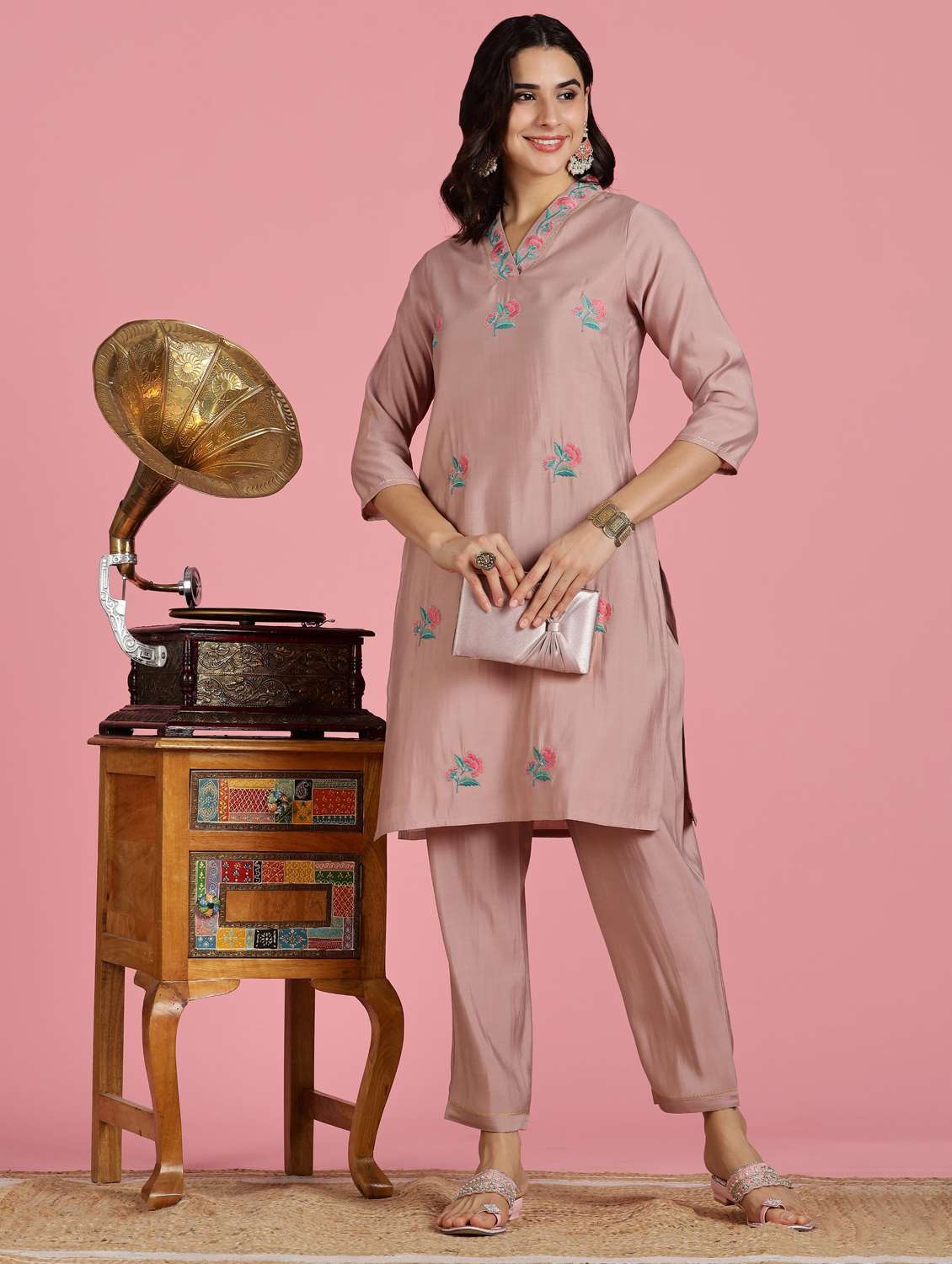 women embroidered three quarter sleeve kurta pant set