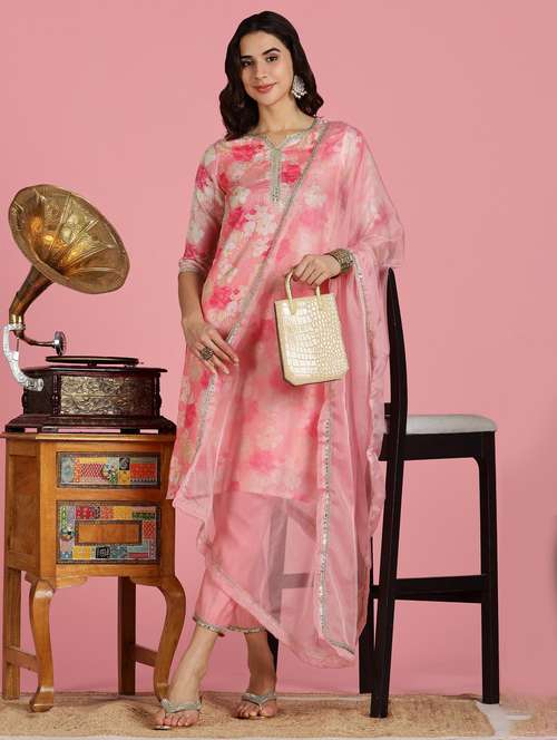 women three quarter sleeve kurta pant with dupatta set - 22083655 -  Standard Image - 0