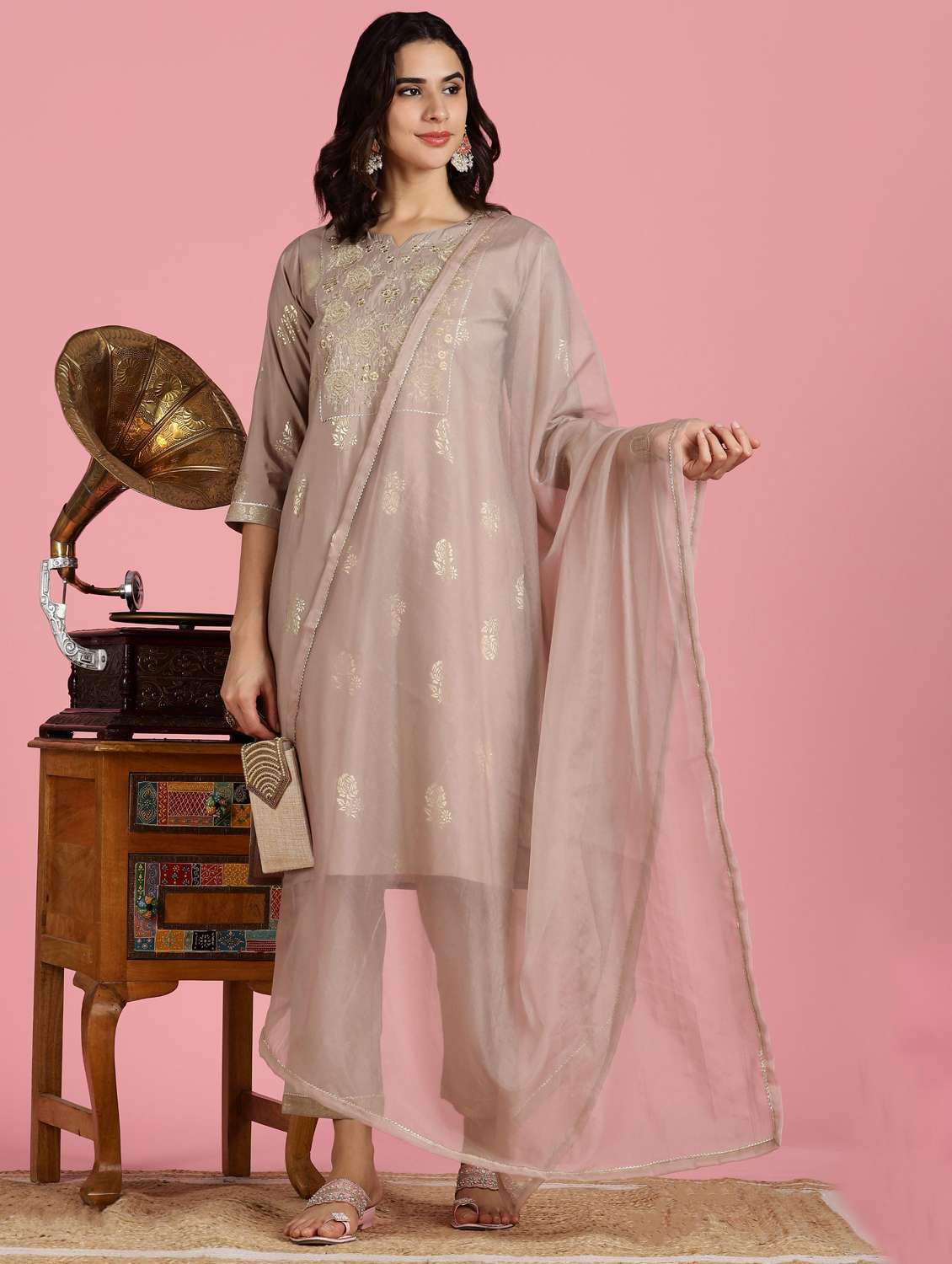 women embroidered three quarter sleeve kurta pant with dupatta set
