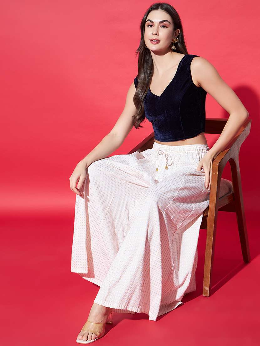 women solid sleeveless stitched velvet blouse - 22084031 - Standard Image - 3