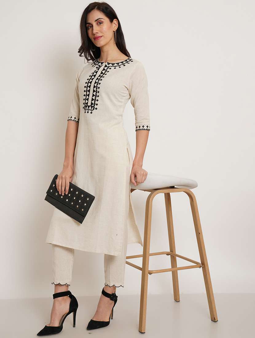 women embroidered three quarter sleeve kurta pant set