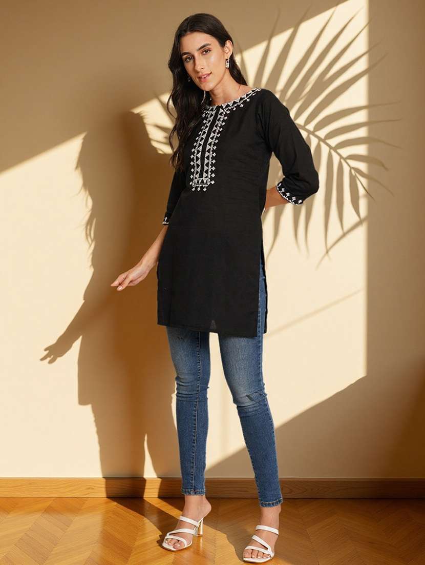 women embroidered three quarter sleeve straight kurti - 22084044 -  Standard Image - 3